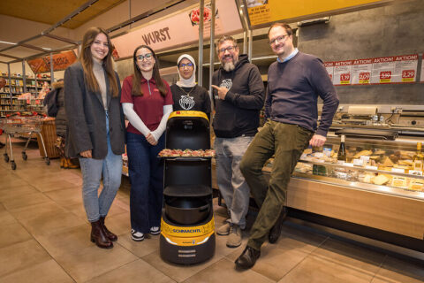 Retailization-Serviceroboter-Spar-Puch-2